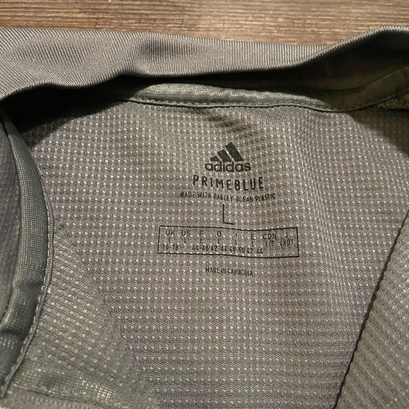 Women’s Adidas Quarter Zip - Picture 4 of 5